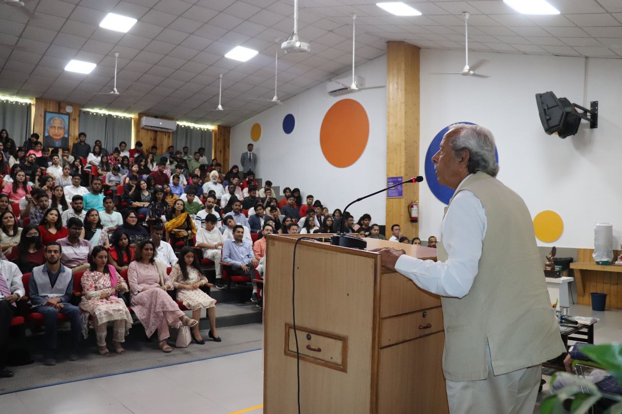 शूलिनी यूनिवर्सिटी में शूलिनी इनोवेशन डे मनाया गया , अत्याधुनिक रिसर्च और इनोवेशन को किया प्रदर्शित