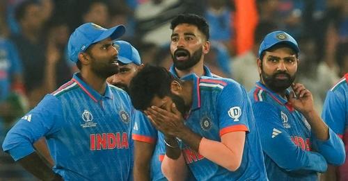 World Cup Final: टीम इंडिया के हर खिलाड़ी से लेकर फैंस तक, ये तस्वीरें गवाह हैं कि दिल सबका टूटा