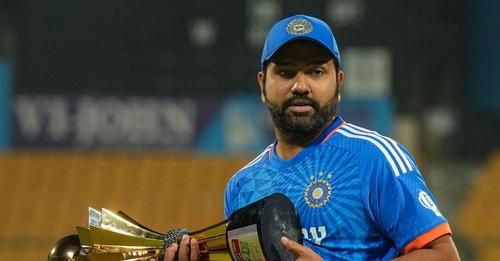 T20I में धोनी-कोहली से बेहतर कप्तान हैं Rohit Sharma? सुनील गावस्कर ने बांधे ‘हिटमैन’ की तारीफों के पुल #T20I #MSDhoni #Cricket