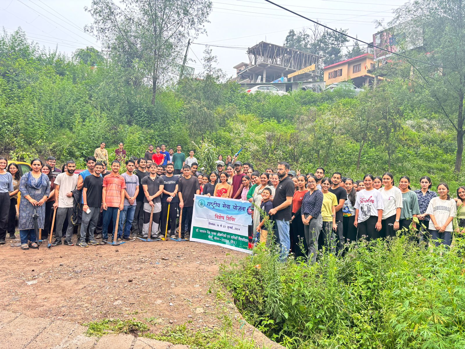 NSS volunteers take part in cleanliness and tree plantation drive, learn about Panchayati Raj system