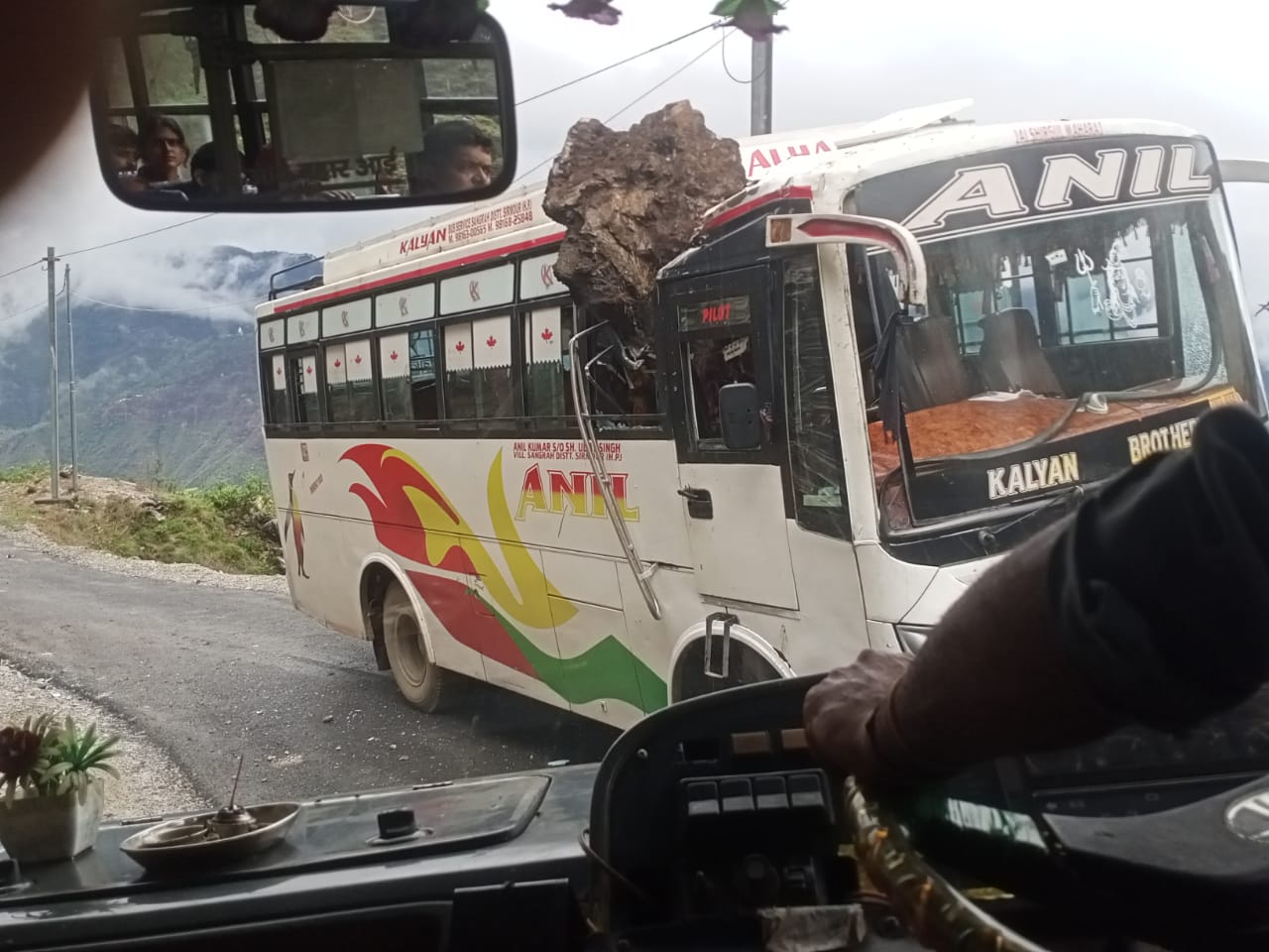 Stone fell on private bus, passengers narrowly escaped