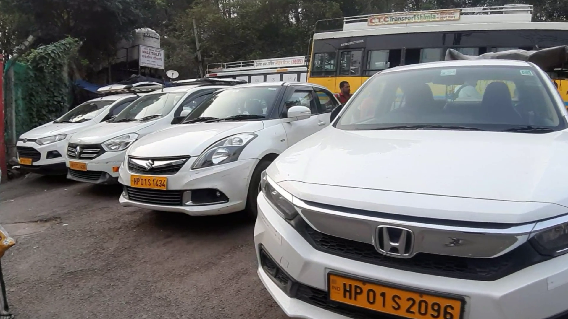 Solan taxi drivers are reluctant to provide taxi services at night