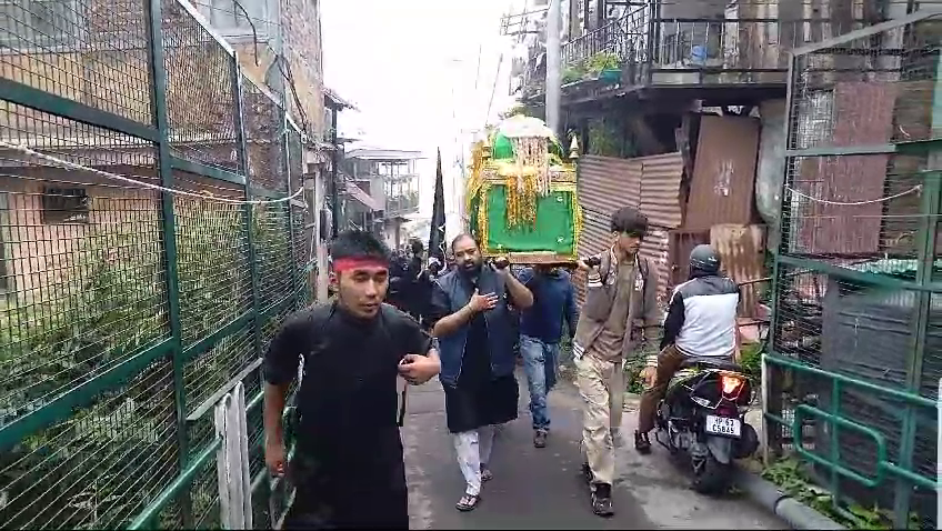 People of Shia community took out a procession on Muharram in Shimla, remembered the sacrifice of Imam Hussain.