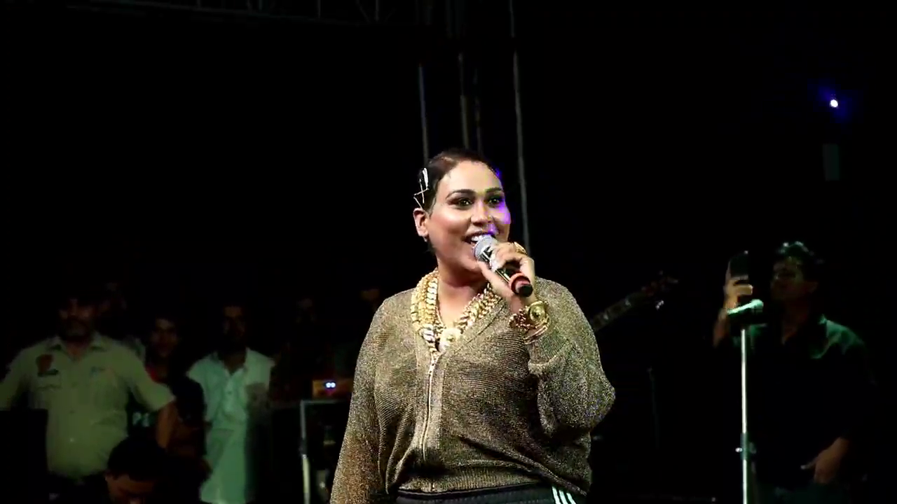 The second cultural evening of Minjar Mela was in the name of Punjabi singer Afsana Khan