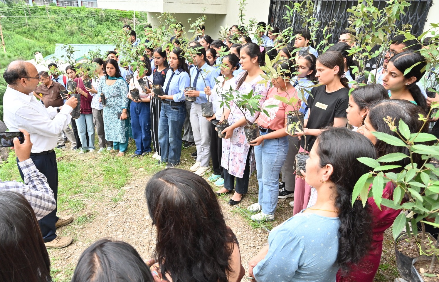 Forestry students encouraged to become eco champions, paid tribute to Dr. Parmar by planting 250 trees