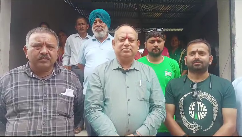 With the help of Waste Warriors organization, Panchayat Kasauli Gadkhal started dry waste collection