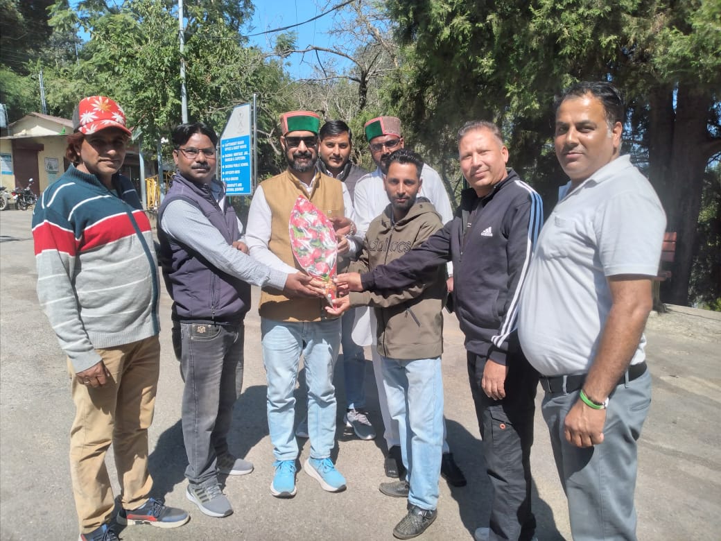 Kasauli MLA Vinod Sultanpuri paid obeisance at Dagshai Valmiki temple on the occasion of Valmiki Jayanti.