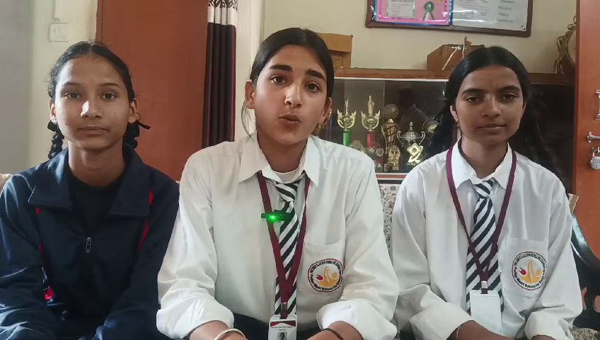 3 girl students of Zakiya Senior Secondary School, Chamian under Kasauli sub-division were selected for National.