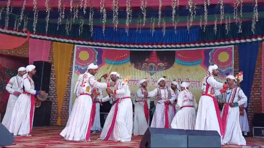 Folk dance competition organized in International Shri Renuka Ji Fair