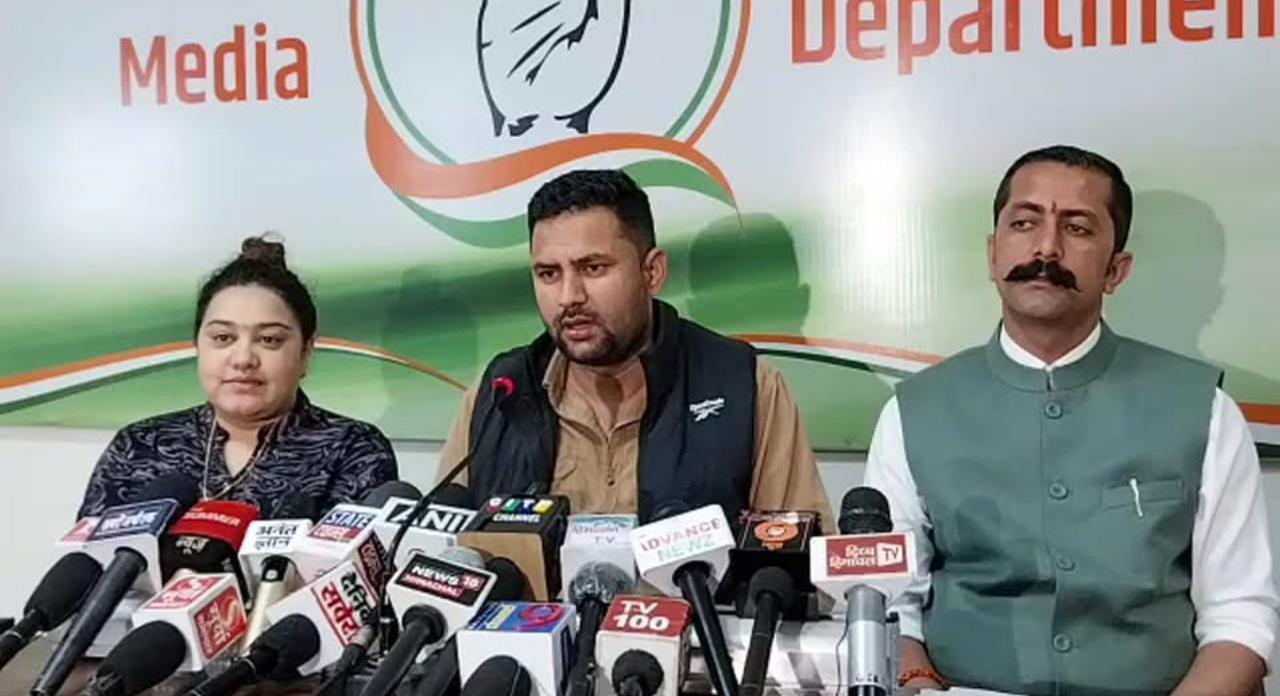 नौणी विश्वविद्यालय में कुलपति पद को लेकर युवा कांग्रेस ने राज्यपाल से हस्तक्षेप की अपील की आज राजीव भवन