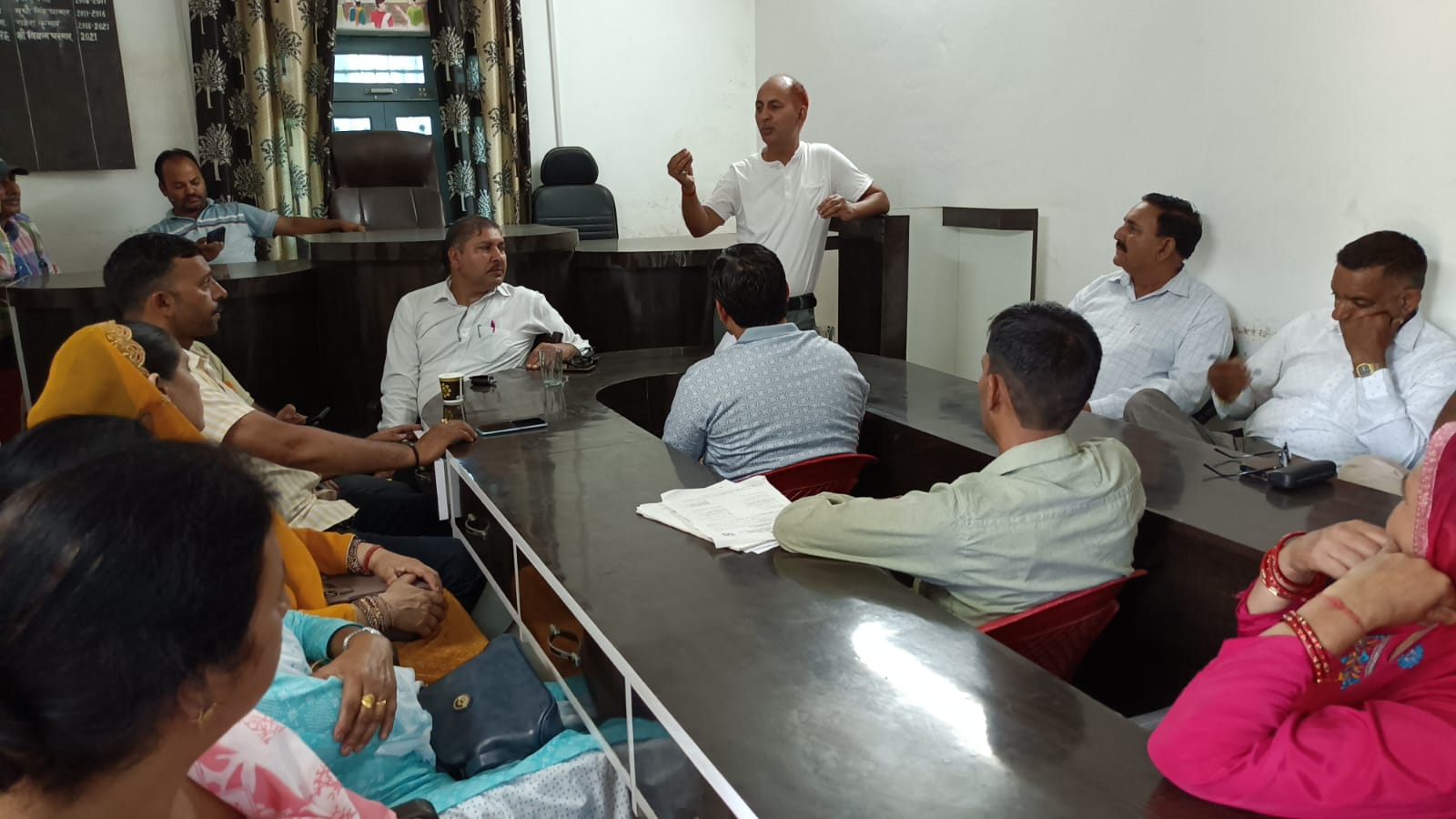 स्वच्छ भारत मिशन के तहत ठोस कचरा प्रबंधन को बढ़ावा, सुन्हाणी में आयोजित हुई महत्वपूर्ण बैठक