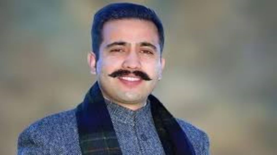 कांग्रेस के भीतर सुलग रही सियासी चिंगारी! विक्रमादित्य सिंह के बयानों ने खोली  पोल?