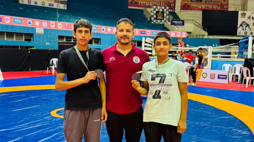 हिमाचल की धरती ने फिर किया कमाल: वंश और कोमल ने अंडर-15 राष्ट्रीय कुश्ती प्रतियोगिता में झटके कांस्य पदक