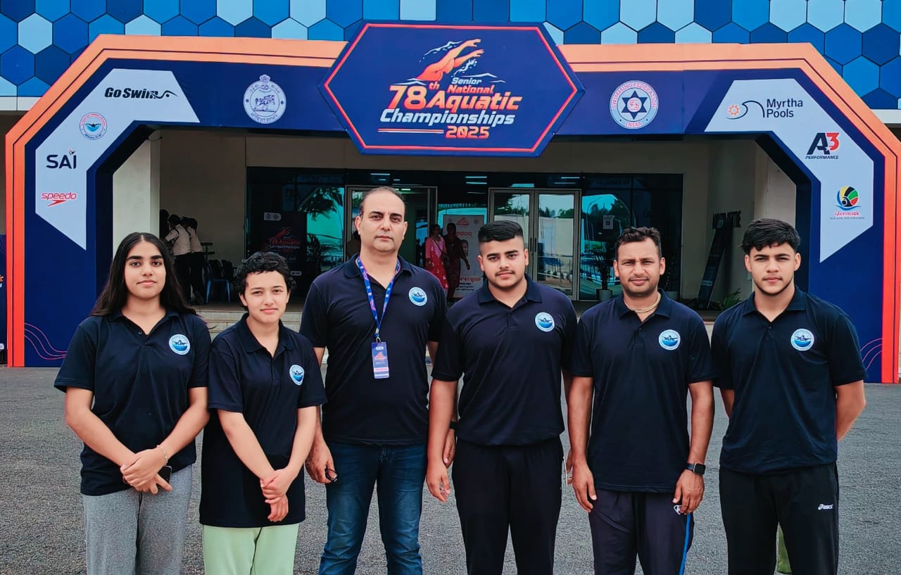 उड़ीसा पहुंची पांच सदस्यीय हिमाचल स्विमिंग टीम भुवनेश्वर में आयोजित 78वें सीनियर नेशनल स्विमिंग चैंपियनशिप में ले रही भाग।